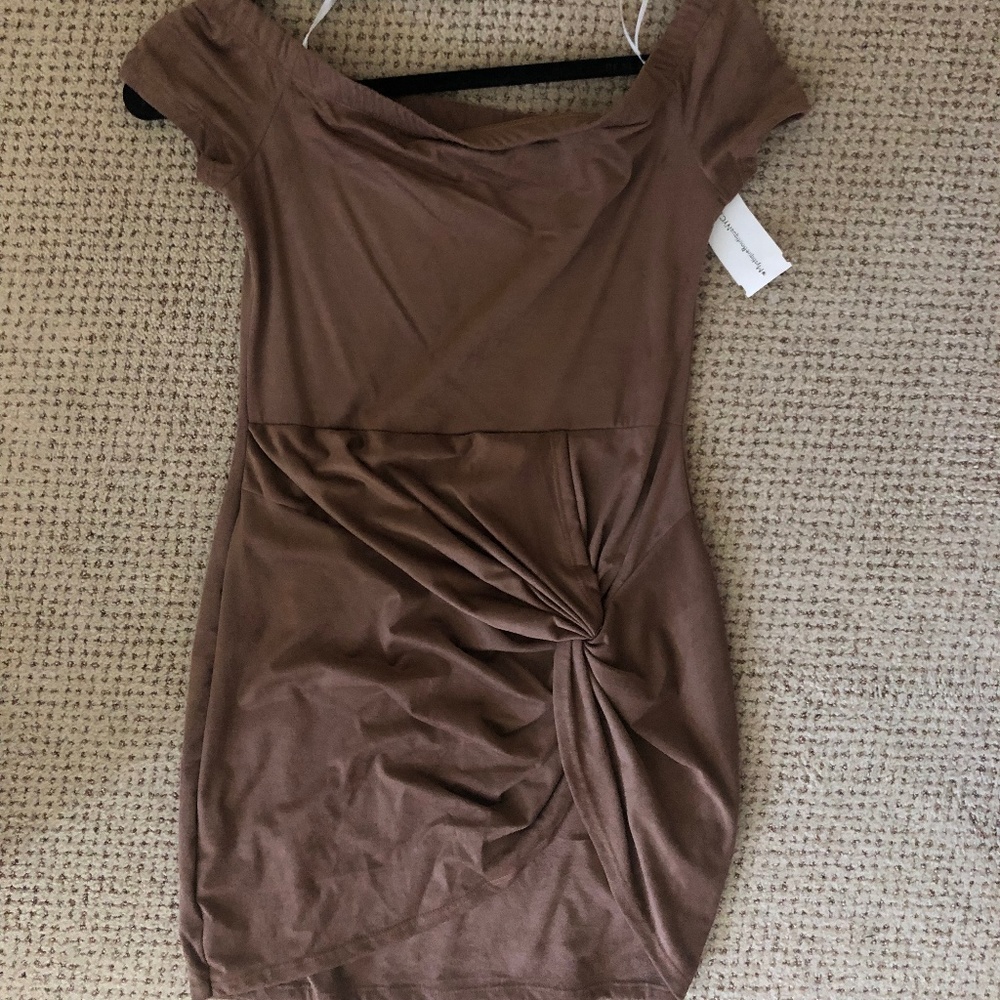 Brown dress